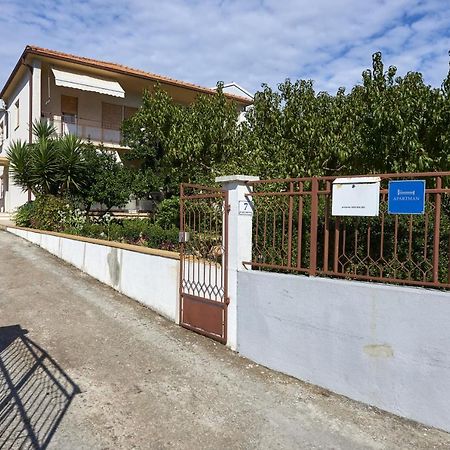 Triple Room Trogir 13102B エクステリア 写真