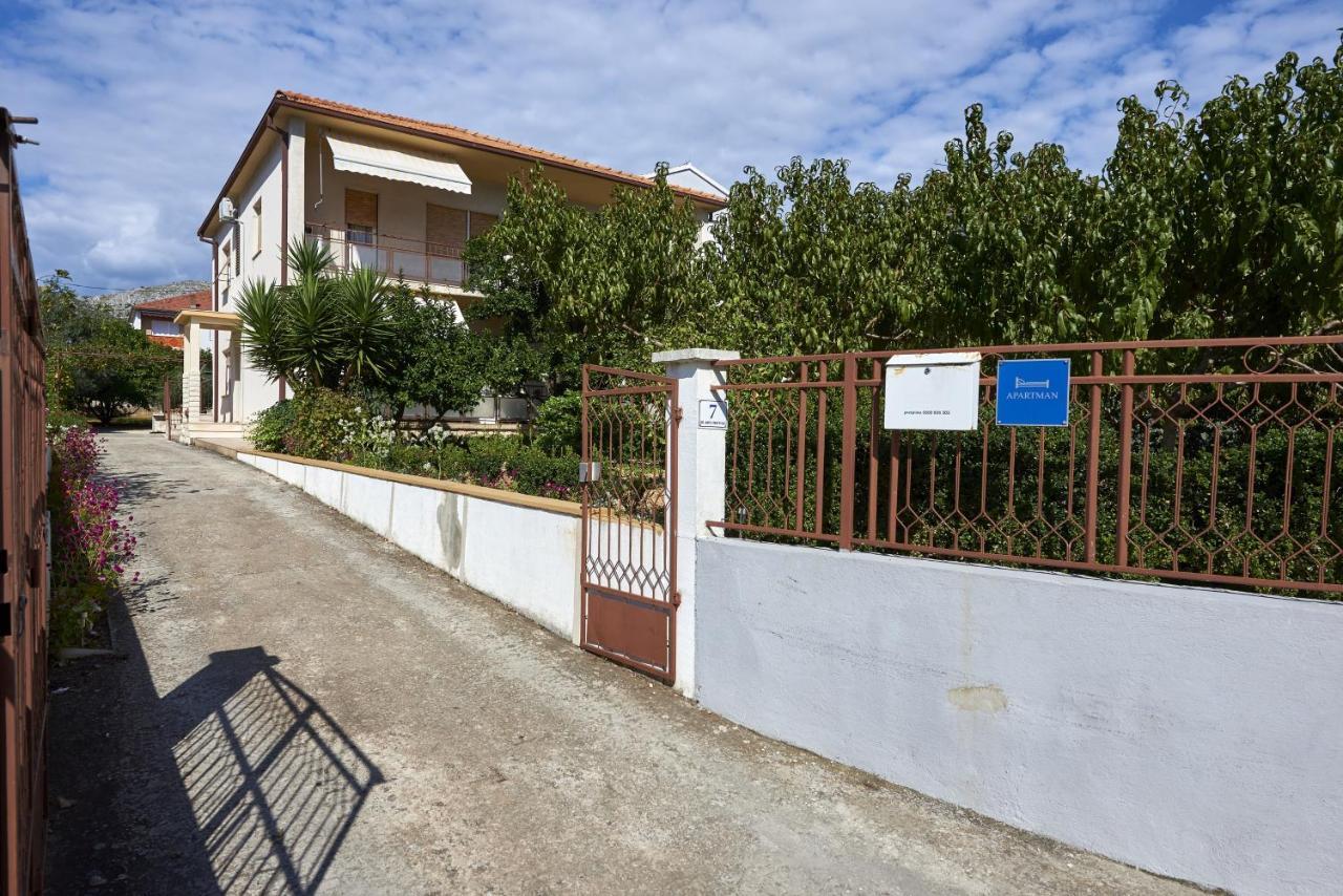 Triple Room Trogir 13102B エクステリア 写真